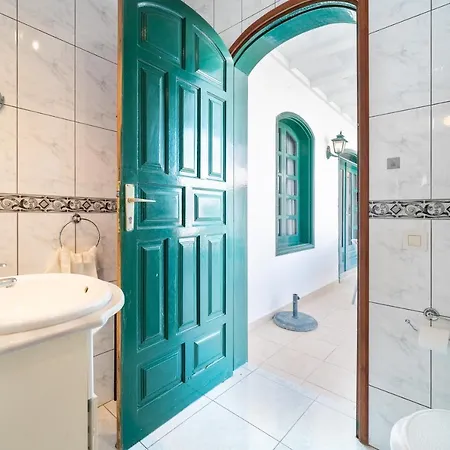 Milan 푸에르토 델 카르멘