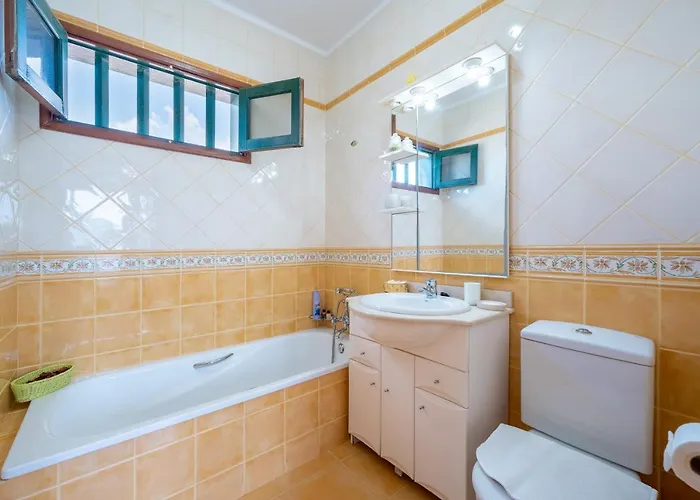 Milan וילה פוארטו דל כרמן